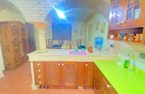 Pliego Chalet De Esquí | Chalet con piscina,jardines, barbacoa, gimnasio, garaje, en un entorno tranquilo