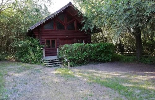Quend Chalet De Esquí | Charming Chalet with Swimming Pool in Quend