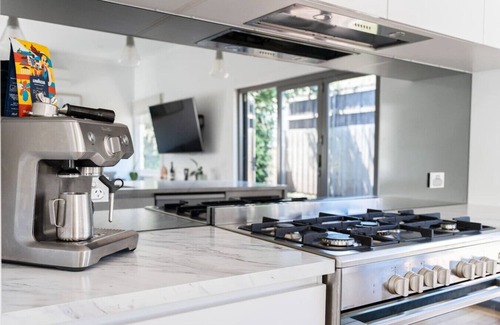 East Launceston Casa | Charming Character Home