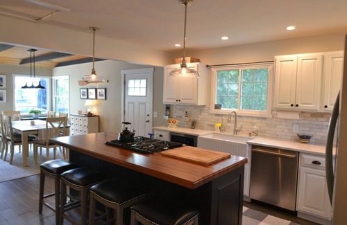 Charlevoix Cabaña | Charming Charlevoix Cottage with Modern Upgrades - Short walk to Township Beach
