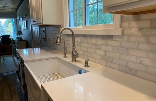 Charlevoix Cabaña | Charming Charlevoix Cottage with Modern Upgrades - Short walk to Township Beach