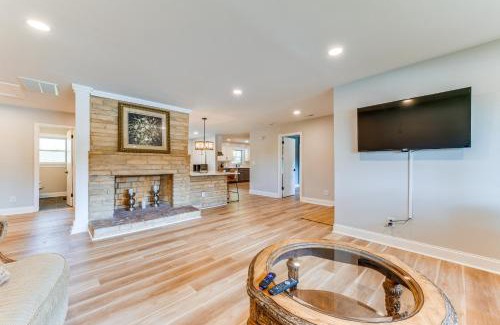 Charlotte Casa | Charming Charlotte Home 2 Mi to Downtown!