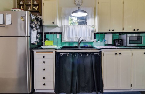 St. Johns Cabaña | NUEVO 1BR Portland Cottage W / Porche -Mins a St Johns