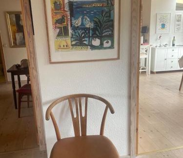 Hoyvik Casa | Charming city house with cozy garden
