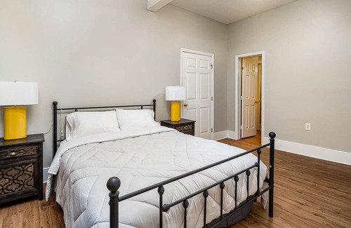 NoDa Casa | Charming classic bungalow in eclectic Noda!