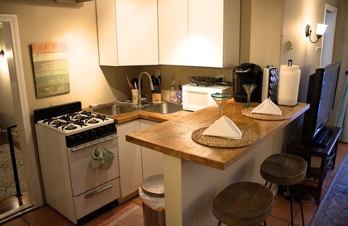 Circle Area Cabaña | Charming coastal cottage in peaceful Long Beach with WiFi, AC