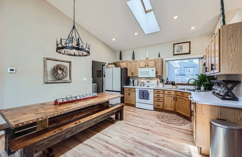 Monument Casa | Charming, Colorado Cozy, 3-bedroom house in Monument