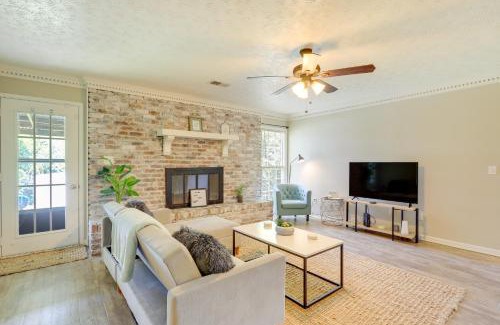 Fortson Casa | Charming Columbus Home with Yard - 10 Mi to Dtwn!