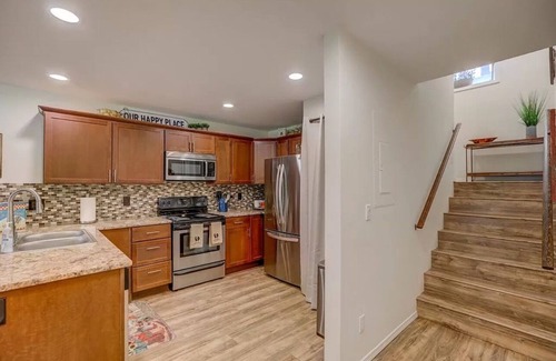 New Meadows Condominio | Charming condo on the golf course. 15 min from McCall.