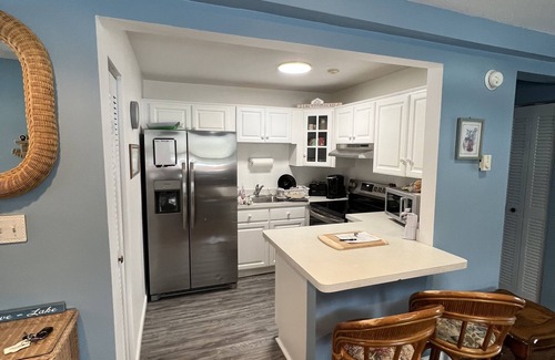 Weirs Beach Condominio | Condominio encantador para 8 personas - Pistolas de esquí o nadar en Winnipesaukee
