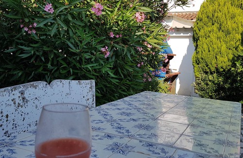 Famalicao Casa | Charming Converted Rural Farmhouse Steps Away From Beautiful Nazaré Beach