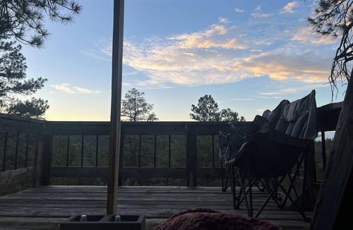 Gulnare Cabina | Charming Convertible A Frame Cabin 1-bedroom cabin in Boncarbo
