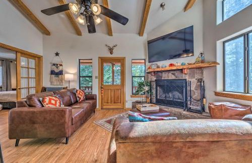 Bear Park Casa | Charming Coppertop Cloudcroft Cabin 3 Mi to Ski