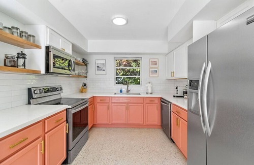 Coral Ridge Isles Casa | Charming Coral Ridge 2BR/2BA Near Beach + Pool