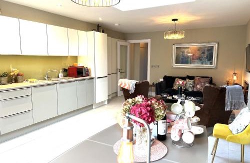 Killarney Casa | Charming Cosy 4-Bed House in Killarney