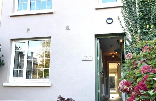 Killarney Casa | Charming Cosy 4-Bed House in Killarney