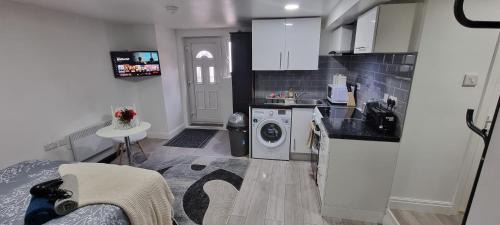 Harehills Apartamento | Charming, cosy hideaway with free WiFi, parking