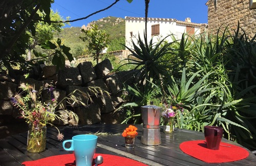Monacia-d'Aullene Casa | Encantadora casa de campo en un típico pueblo corso cerca del mar