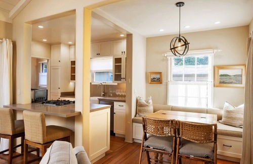 Golden Rectangle Casa | Charming Cottage in Downtown Carmel - Large Backyard with Hot Tub