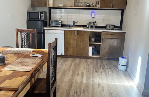 Downtown Fort Lauderdale Cabaña | Charming cottage in welcoming downtown Fort Lauderdale