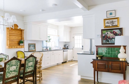 Afton Casa | Charming cottage home in downtown Afton, walking distance to restaurants.