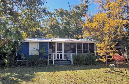 Apalachicola Casa | Charming Cottage in Historic District