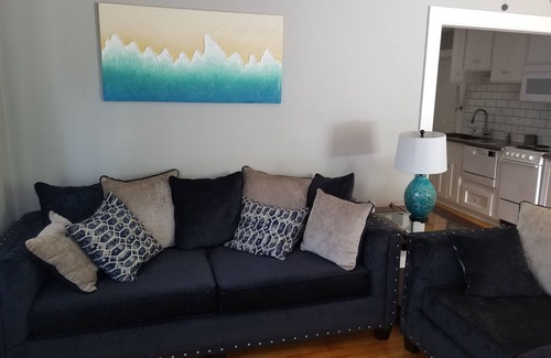 Morganton Cabaña | Charming Cottage in the Foothills with Additional Parking