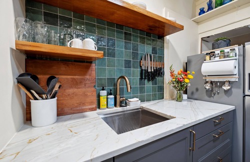 West Highland Cabaña | Charming Cottage in the heart of Denver's Highlands Neighborhood