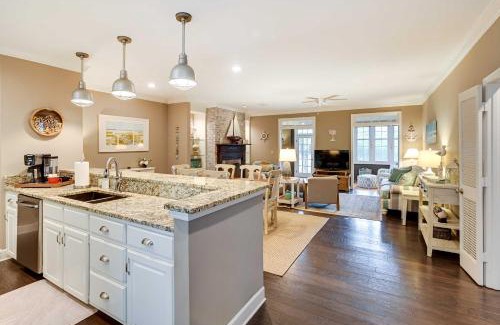 Murrells Inlet Casa | Charming Cottage Near Golf Courses and Marsh Walk!