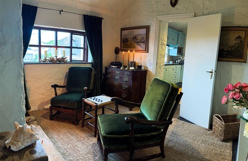 Bunbeg Casa | Charming Cottage on Bunbeg Harbor in Donegal
