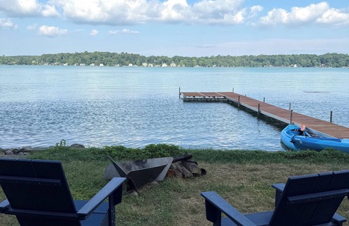 Vandalia Cabaña | Charming cottage on Crystal Clear Birch Lake - Perfect getaway
