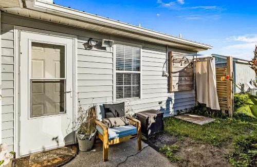 Atlantic Beach Casa | Charming Cottage