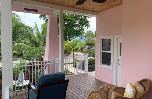 Flamingo Parks Casa | Charming Cottage Vacation Home Home