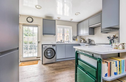 East Lavant Casa | Charming Cottage With Amazing Views | PassTheKeys