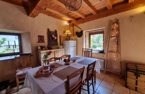 Cuinzier Cabaña | Gîte charmant avec jardin privatif, idéal détente et activités, proche sites historiques et loisirs