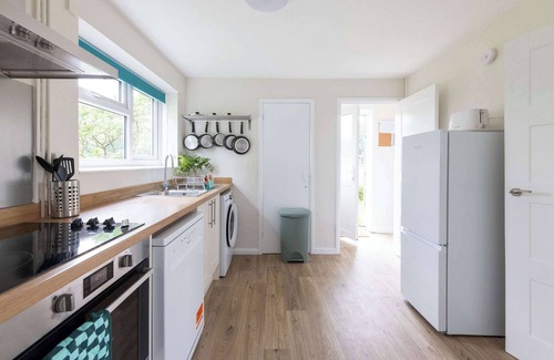 East Ashling Casa | Charming Country Cottage Nr City & Southdowns