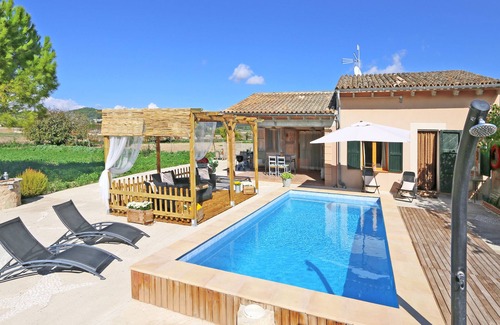 Sant Joan Casa | Encantadora casa de campo en zona tranquila con piscina, terraza, vistas impresionantes, internet