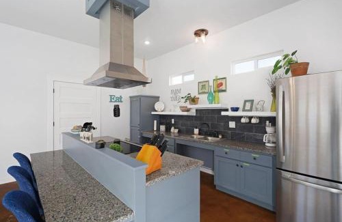 La Grange Casa | Charming Country Retreat Near Winery, and Brewery