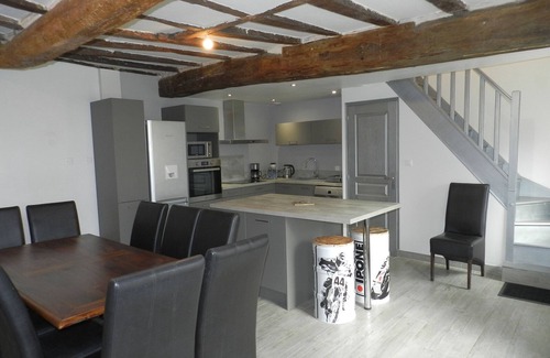 Avesse Cabaña | Casa de campo bucólica con terraza, amplio jardín, cerca de Le Mans.