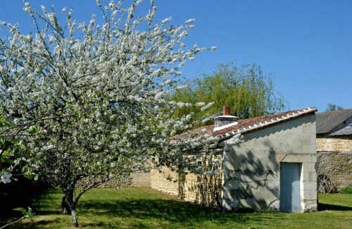 Chaveignes Cabaña | Elegante casa de campo con jardín privado, cerca de castillos y Futuroscope