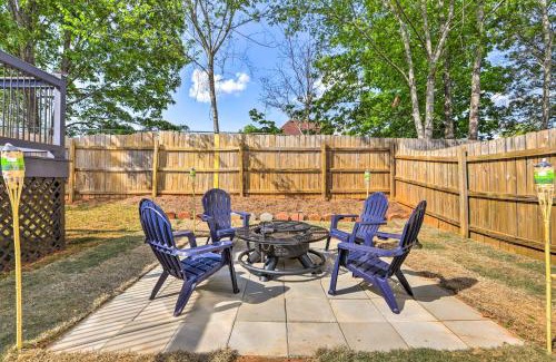 Oak Hill Casa | Charming Covington Home with Fire Pit and Game Room!
