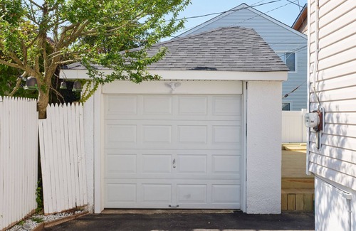 Long Beach Casa | Charming cozy 2-bedroom house with office and fitness room near the beach