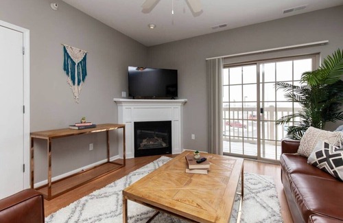 Ames Apartamento | University Suite + Pool + Gym (Ames)