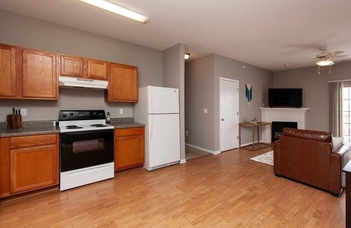 Ames Apartamento | University Suite + Pool + Gym (Ames)