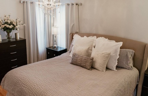 Highland Casa | Encantador y acogedor de 4 camas en Highland Park