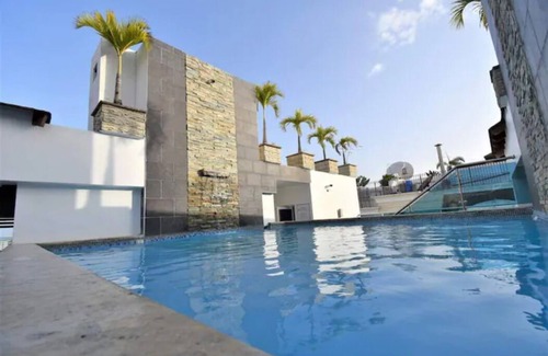 Bella Vista Apartamento | Charming & Cozy Condo, Pool-Gym, Bella Vista