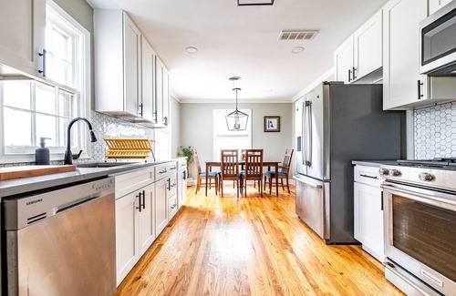 University District Casa | Charming, cozy, convenient Memphis gem