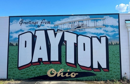 Dayton Casa | Charming Cozy Craftsman 2/2 house in Dayton, OH 5 minutes to Downtown & UD