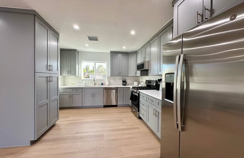 Reseda Casa | Charming & Cozy, Newly Renovated Home W/ Large Backyard!