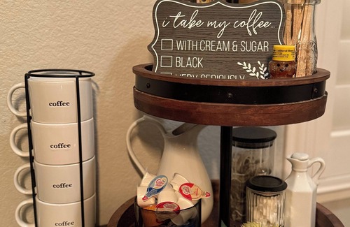 Manteca Apartamento | Charming & Cozy One-Bedroom Studio – Your Perfect Getaway Awaits!
